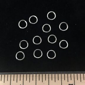 1FN9 Medium Silver Color Jump Rings