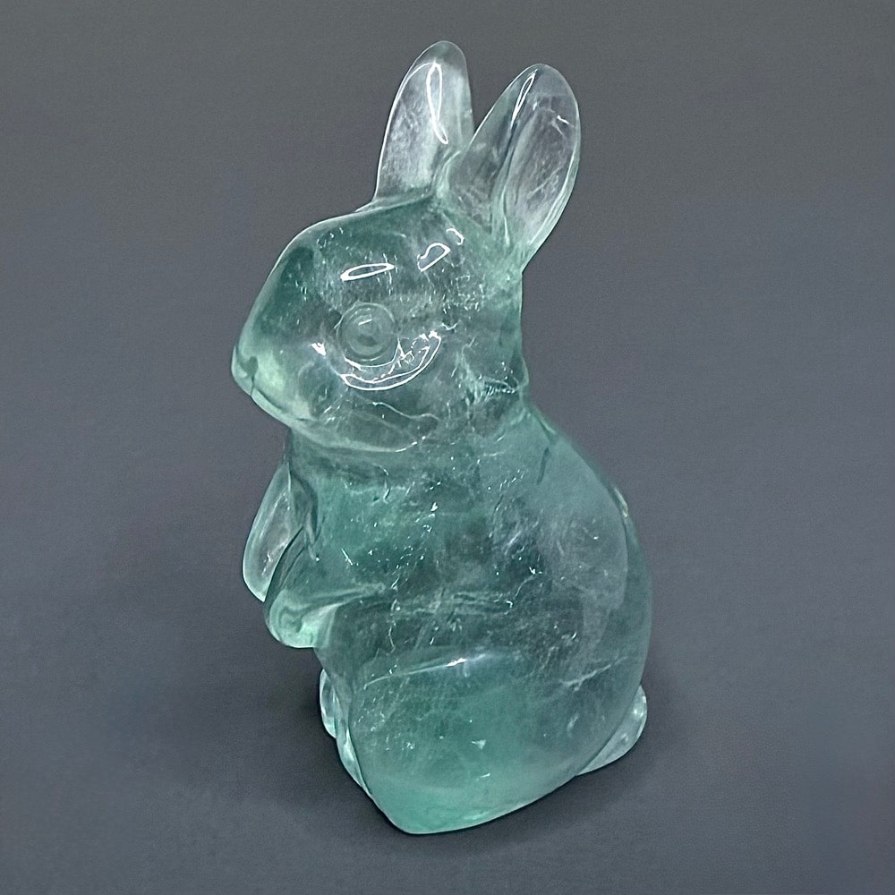 CV108 Fluorite Rabbit