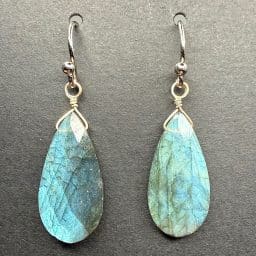 E301 Labradorite