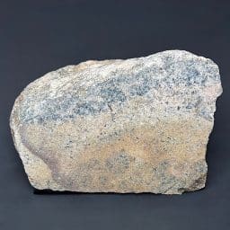 GR216 Crazy Horse Granite