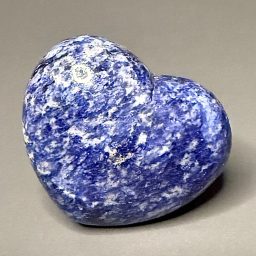 H511 Sodalite Heart
