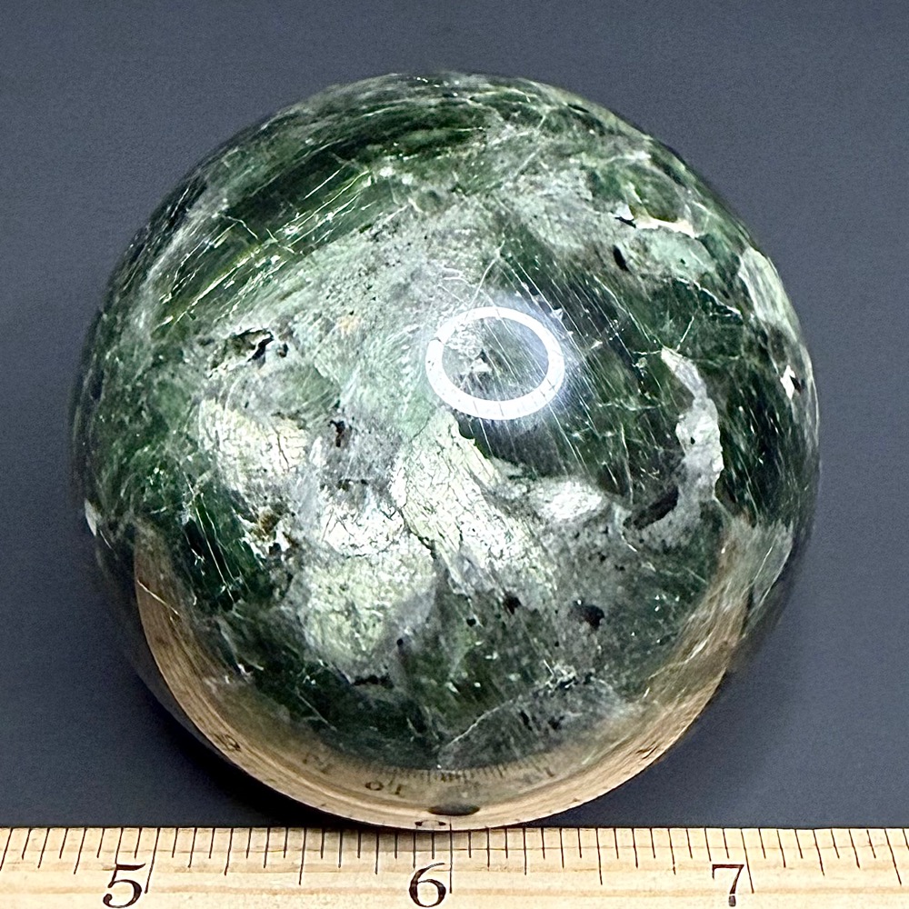 SP412 Diopside Sphere - Image 2