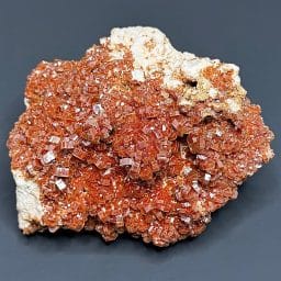 M121 Vanadinite