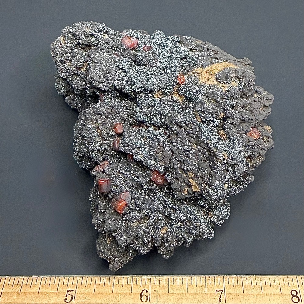 M216 Vanadinite Goethite - Image 3