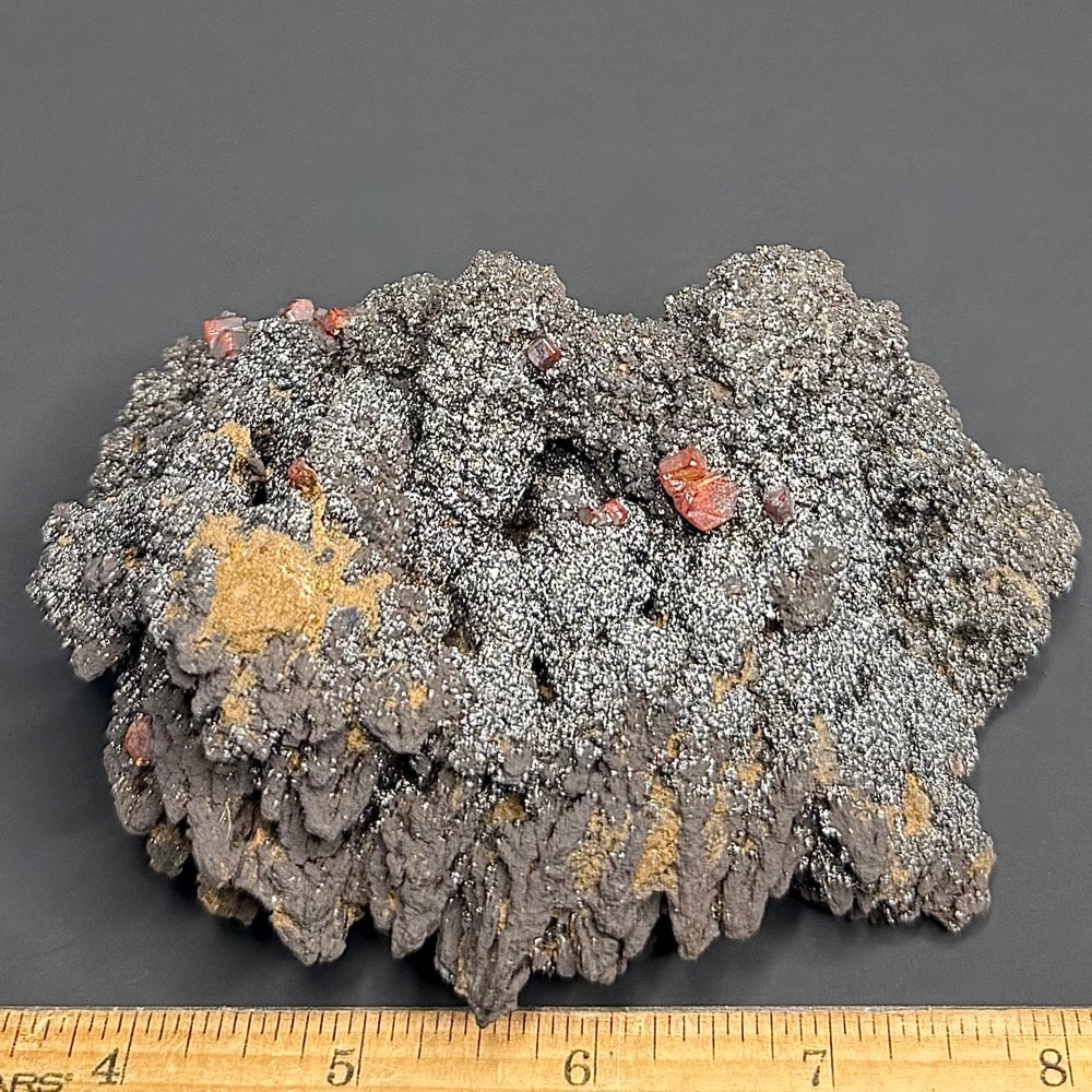 M216 Vanadinite Goethite - Image 4