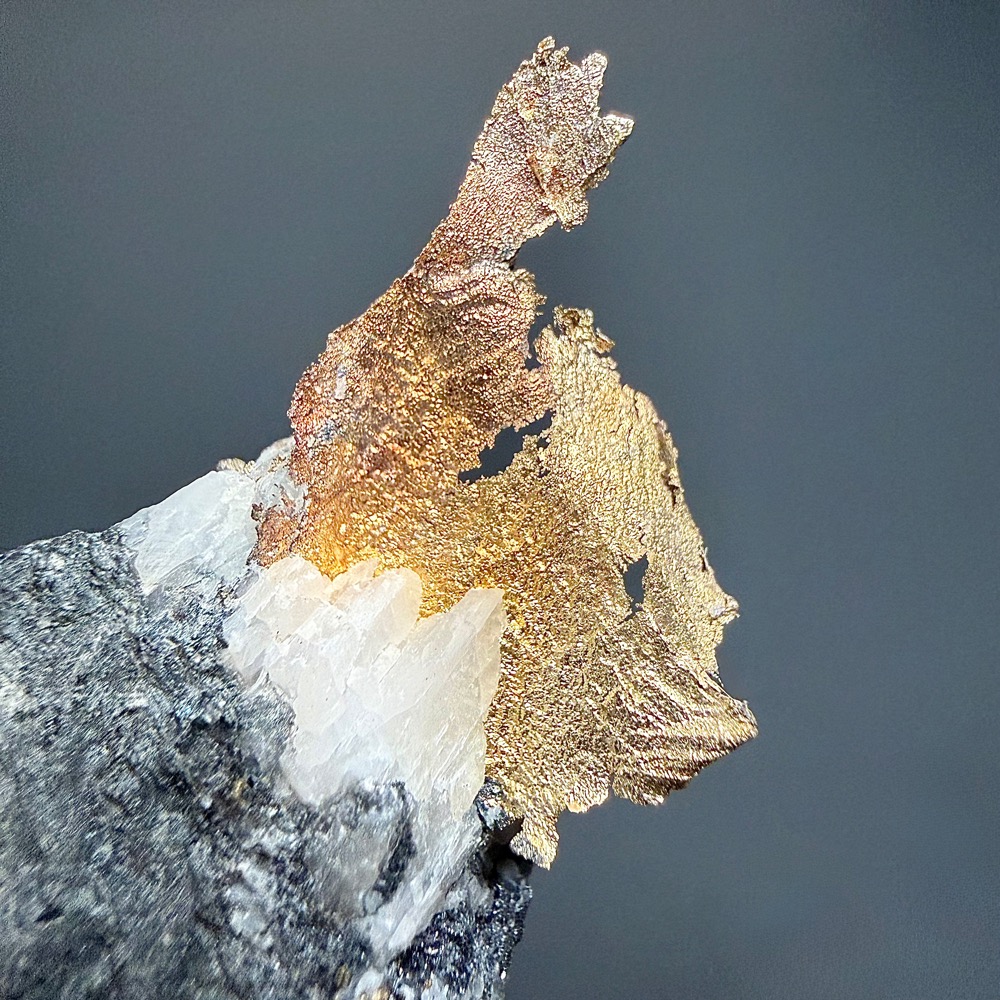 G102 Natural Silver