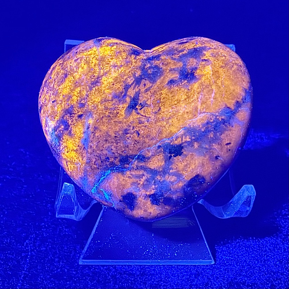 H317 Sodalite