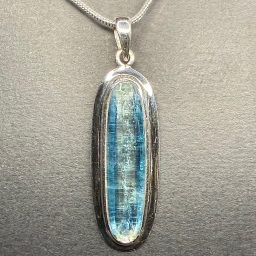 PN802 Kyanite