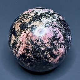 SP513 Rhodonite