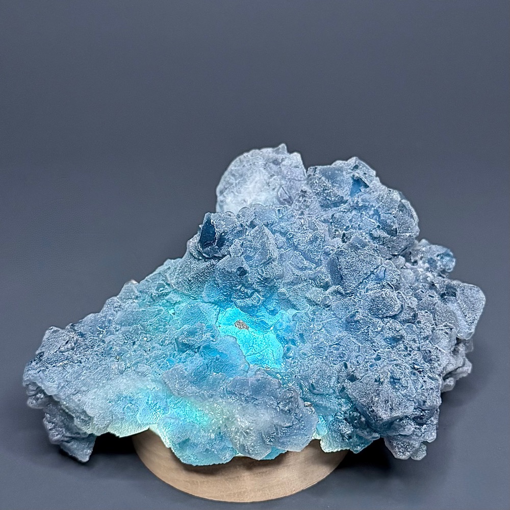 M711 Fluorite - Image 4