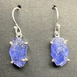 E104 Tanzanite