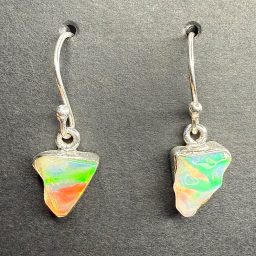 E408 Ethiopian Opal
