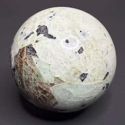 SP701 Garnierite