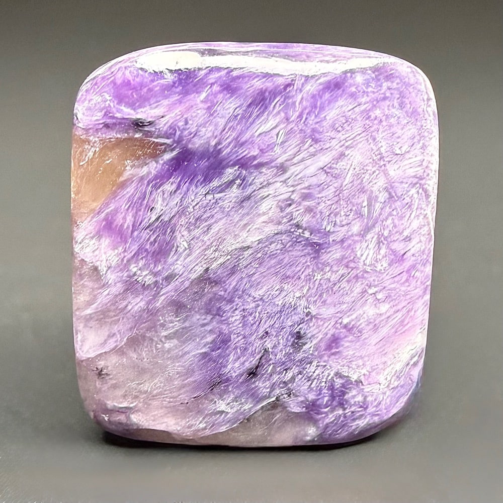 CB202 Charoite