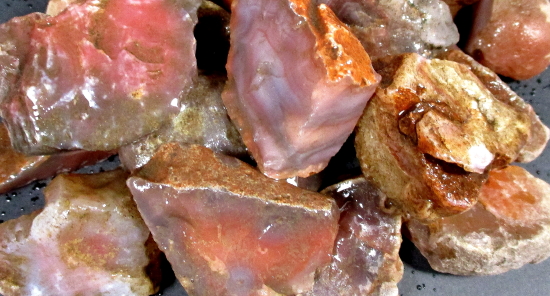 Crushed Mozambique Agate