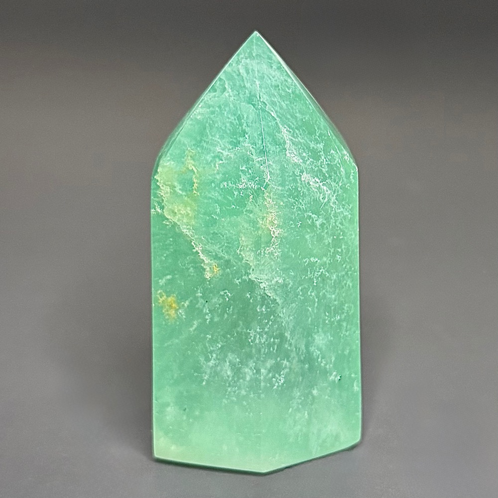 PR513 Fluorite Obelisk