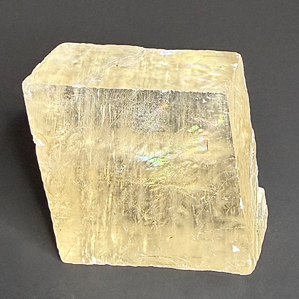 PR814 Optical Calcite