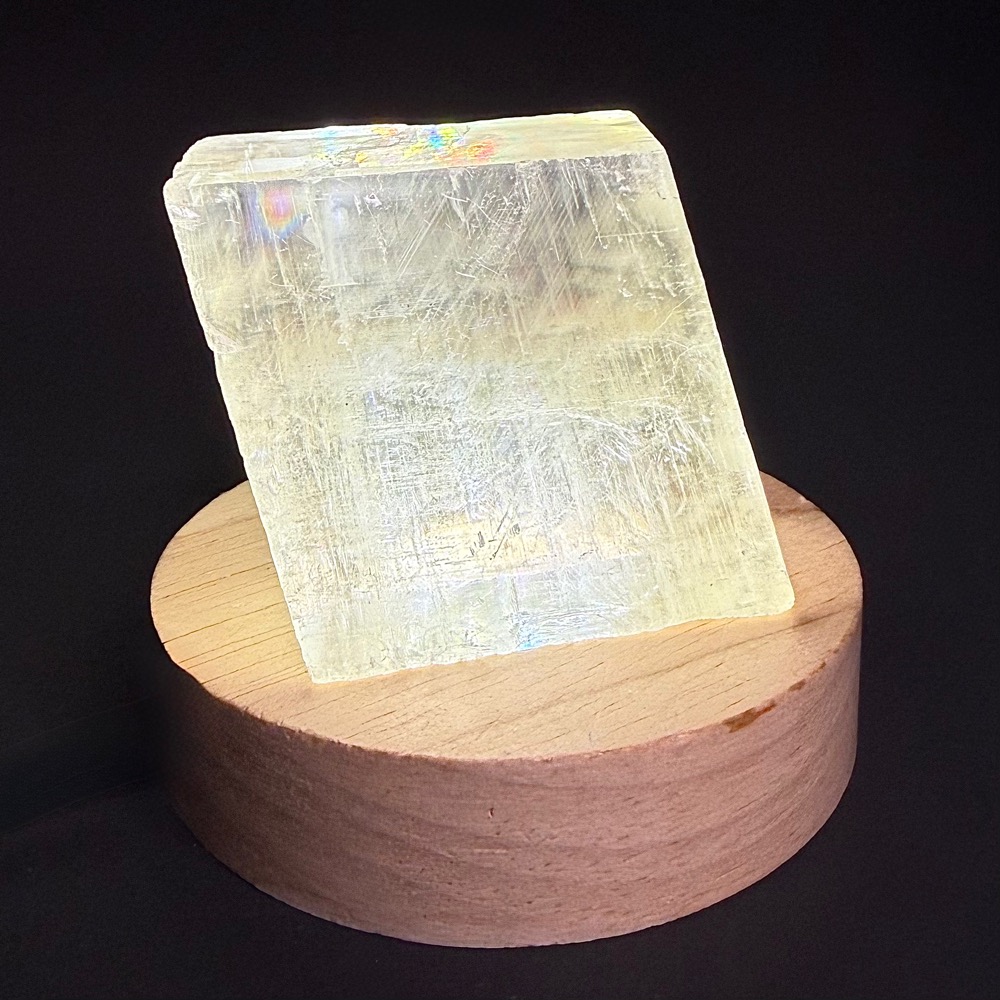 PR814 Optical Calcite
