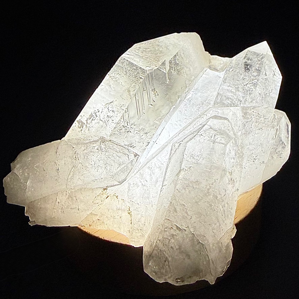 M202 Quartz Cluster