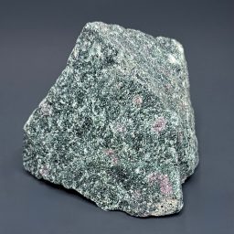 GR124 Ruby Zoisite