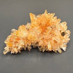 M717 Creedite