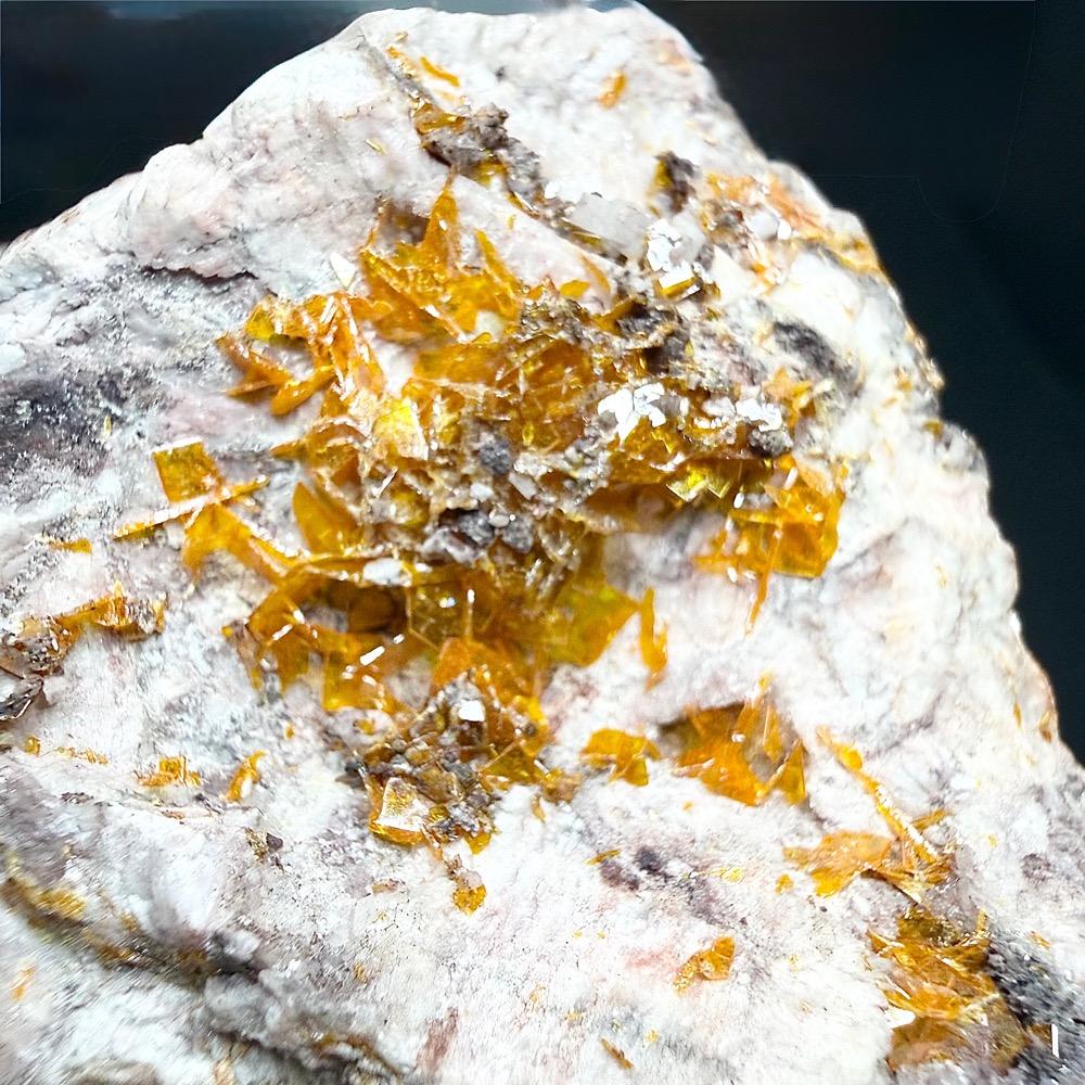 CL313 Wulfenite - Image 5