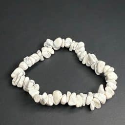Howlite Chip Bead Bracelet