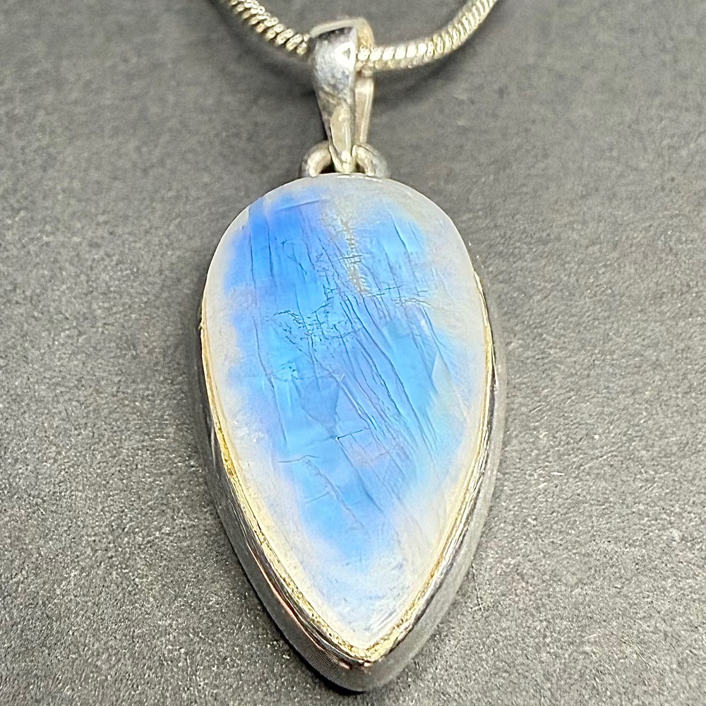 PN206 Moonstone