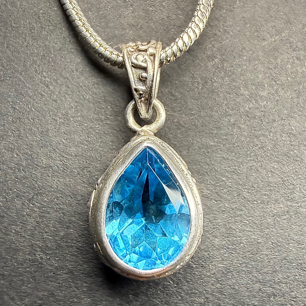 PN308 Blue Topaz
