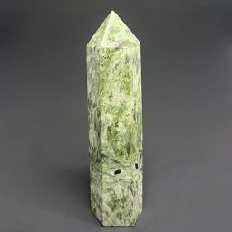 PR1116 Chrysoprase Obelisk