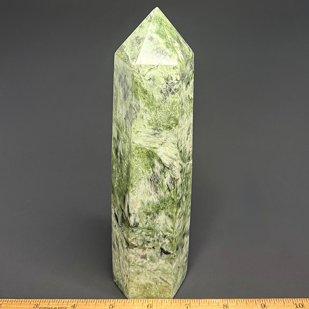 PR1116 Chrysoprase Obelisk - Image 2
