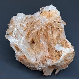 M501 Iron Quartz Crystal