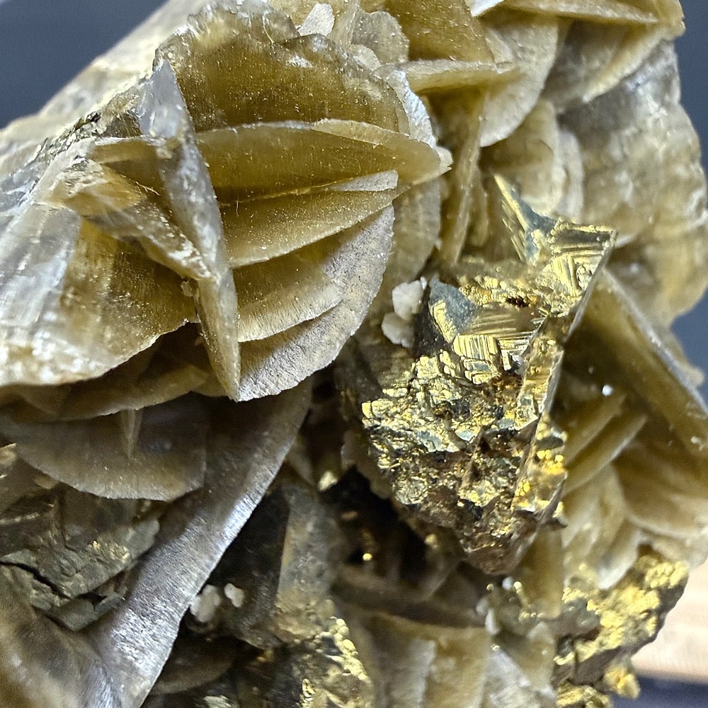 M100 Barite Chalcopyrite