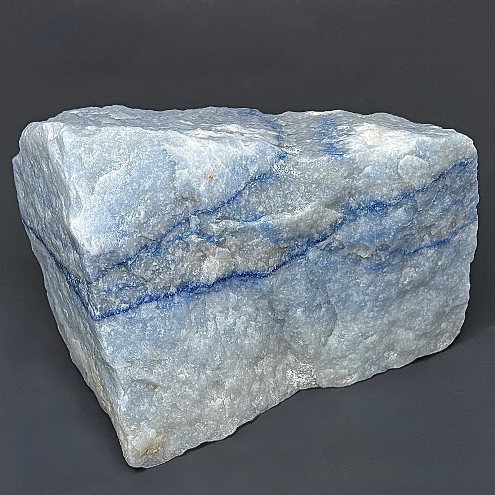 GR206 Blue Quartz