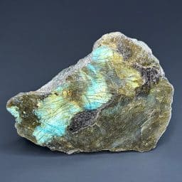 M105 Labradorite