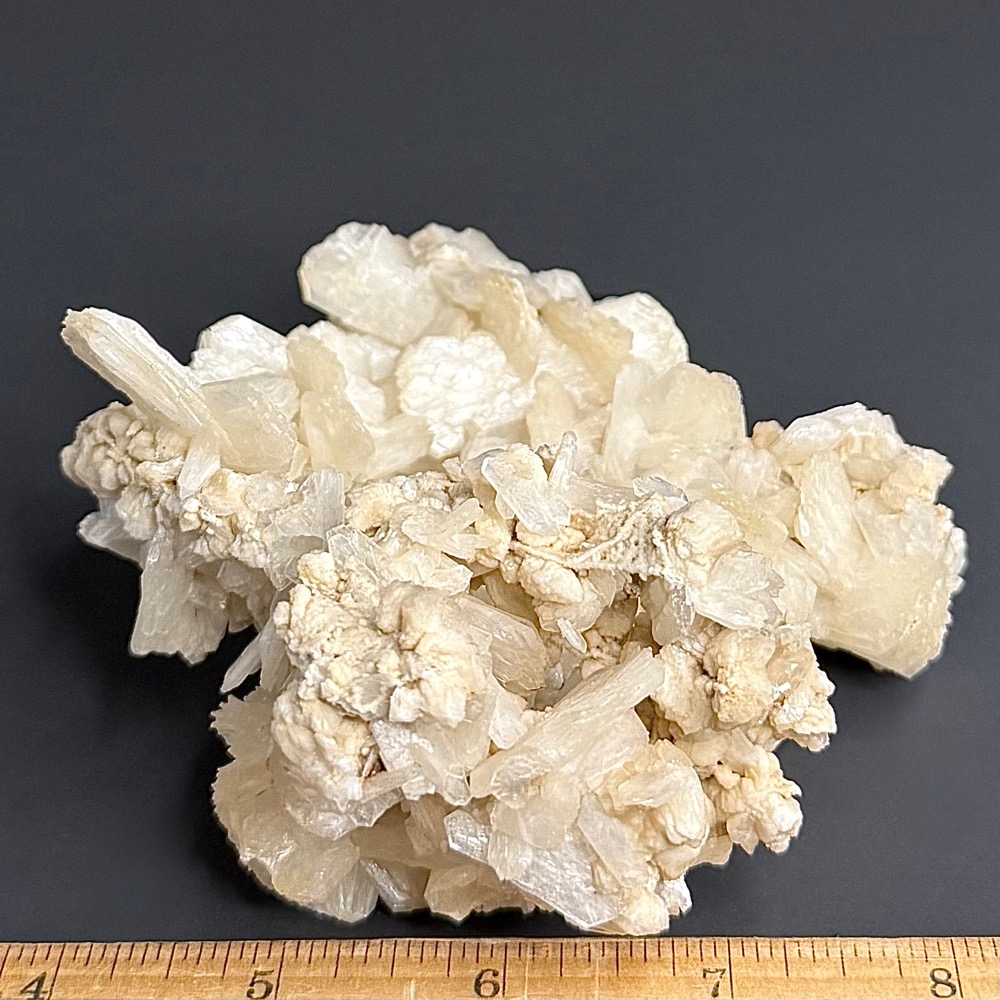 M418 Stilbite and Apophyllite - Image 4