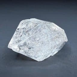 M819 Petroleum Quartz Crystal
