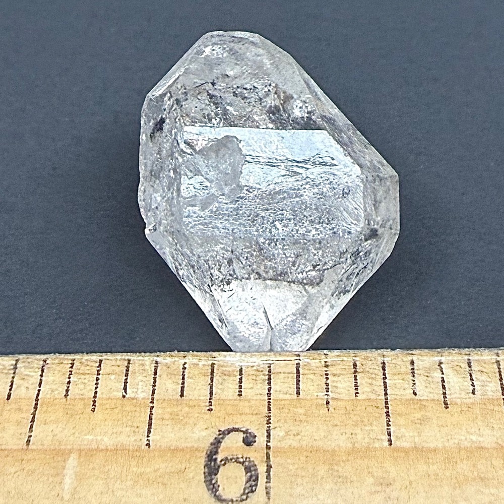 M819 Petroleum Quartz Crystal - Image 2