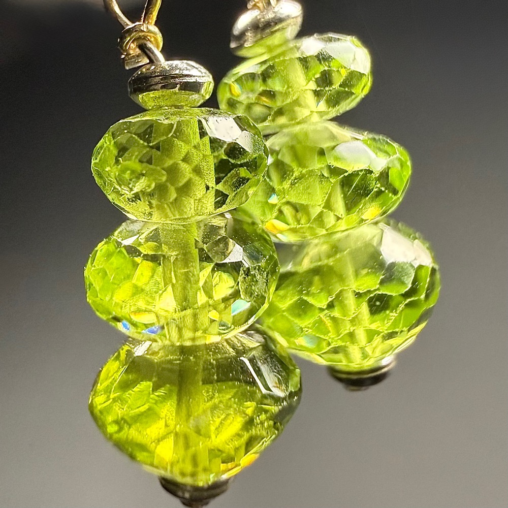 E205 Peridot
