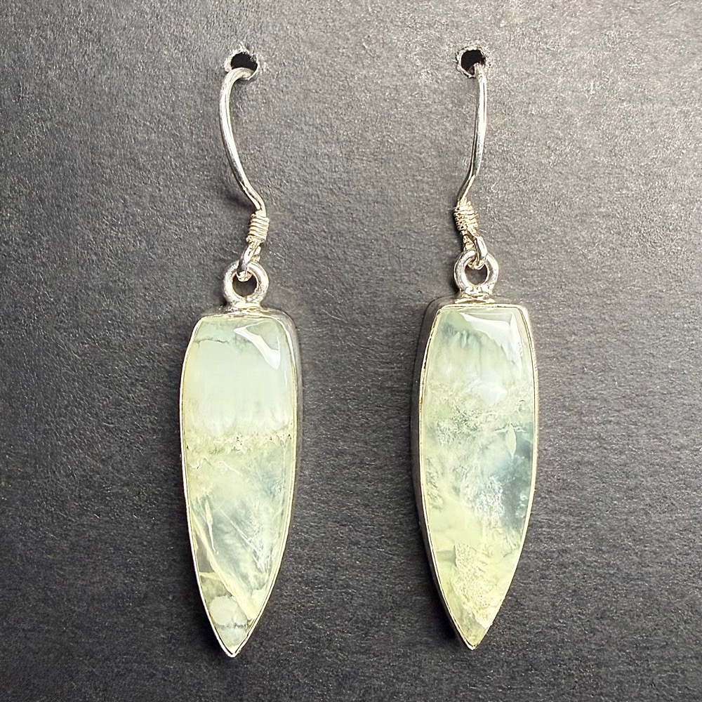 E405 Prehnite