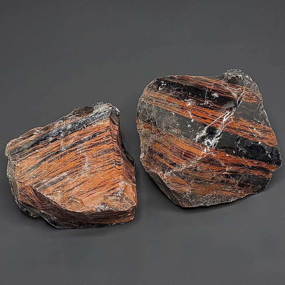 BCR413 Mahogany Obsidian
