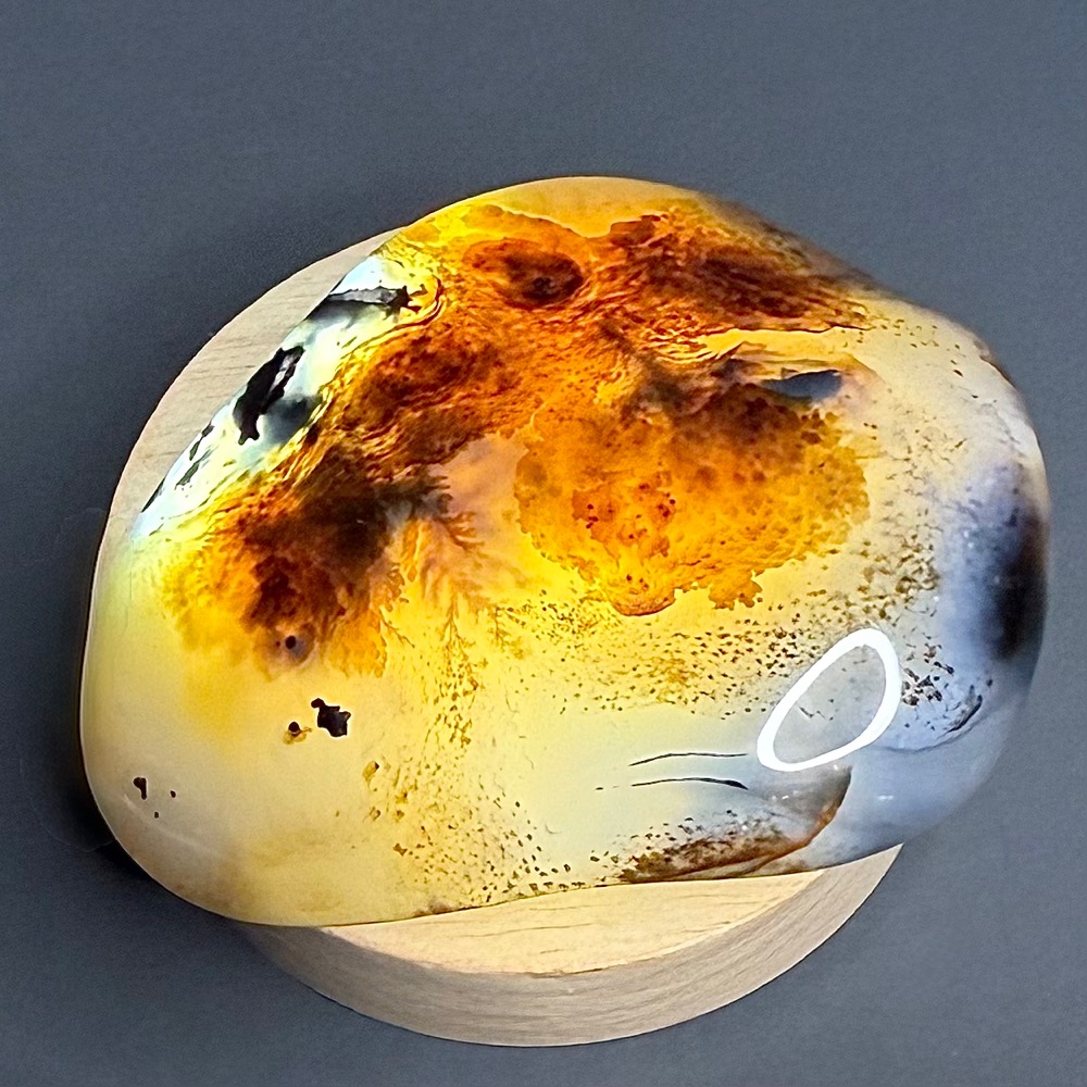 PR902 Black Skin Agate