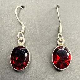 E605 Garnet
