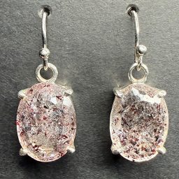 E608 Lepidocrosite