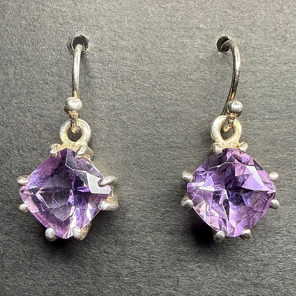 E801 Amethyst