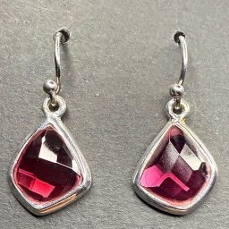 E805 Rhodolite Garnet