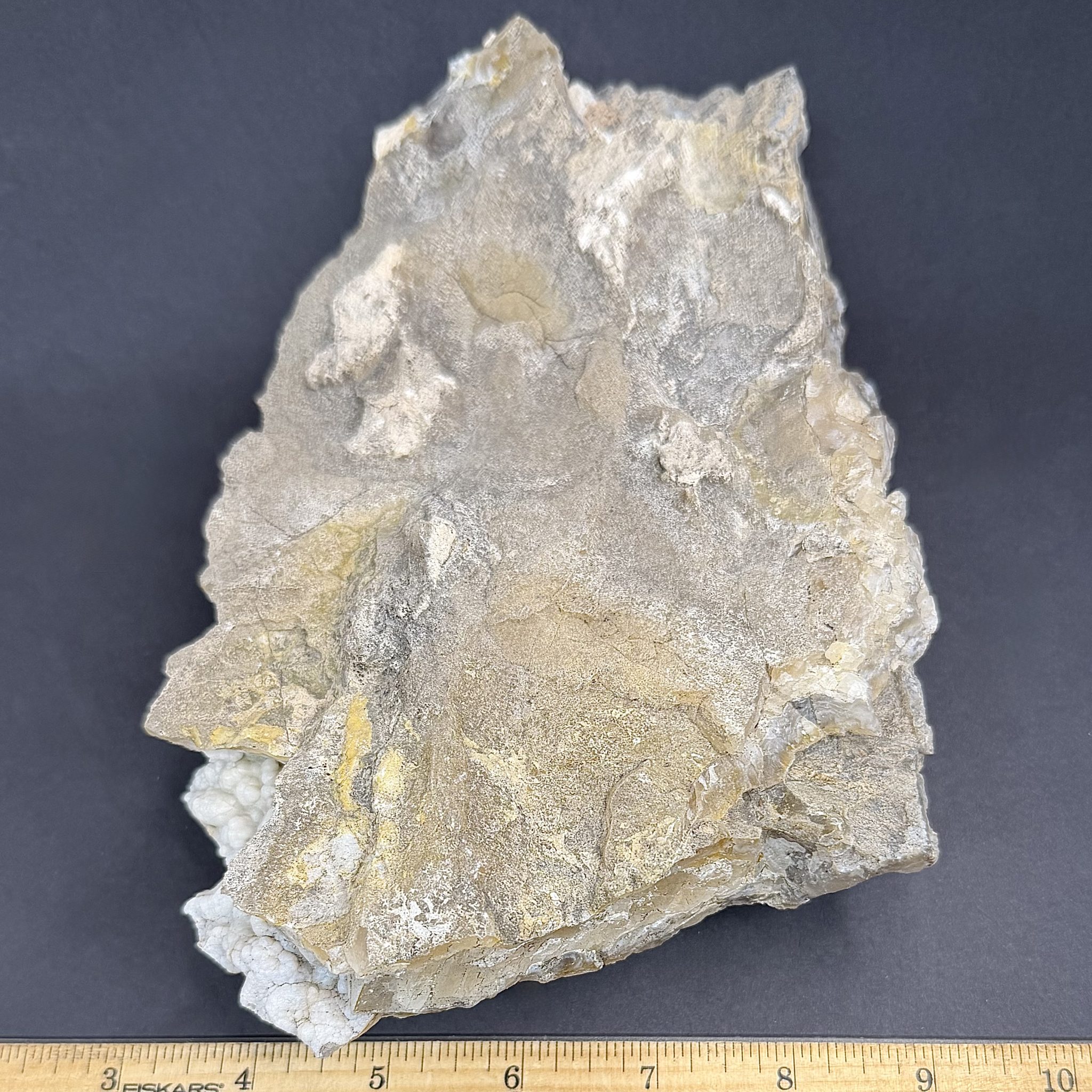 M817 South Dakota Chalcedony & Calcite - Image 3