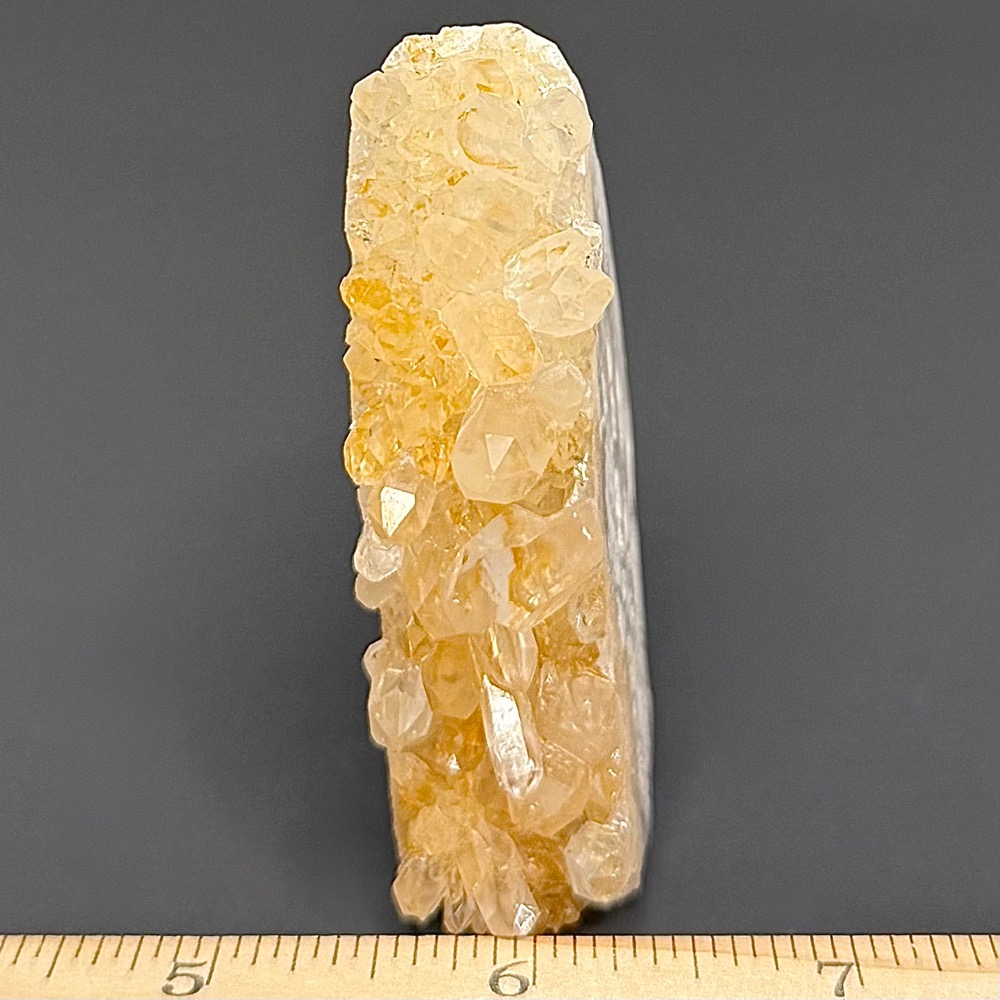 CV118 Quartz Crystal Squirrel - Image 4