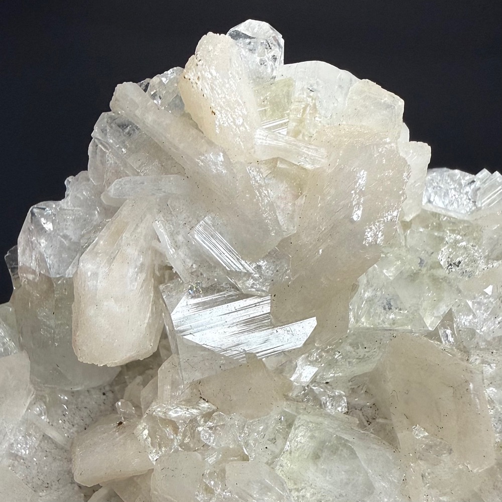 M505 Stilbite with Apophyllite
