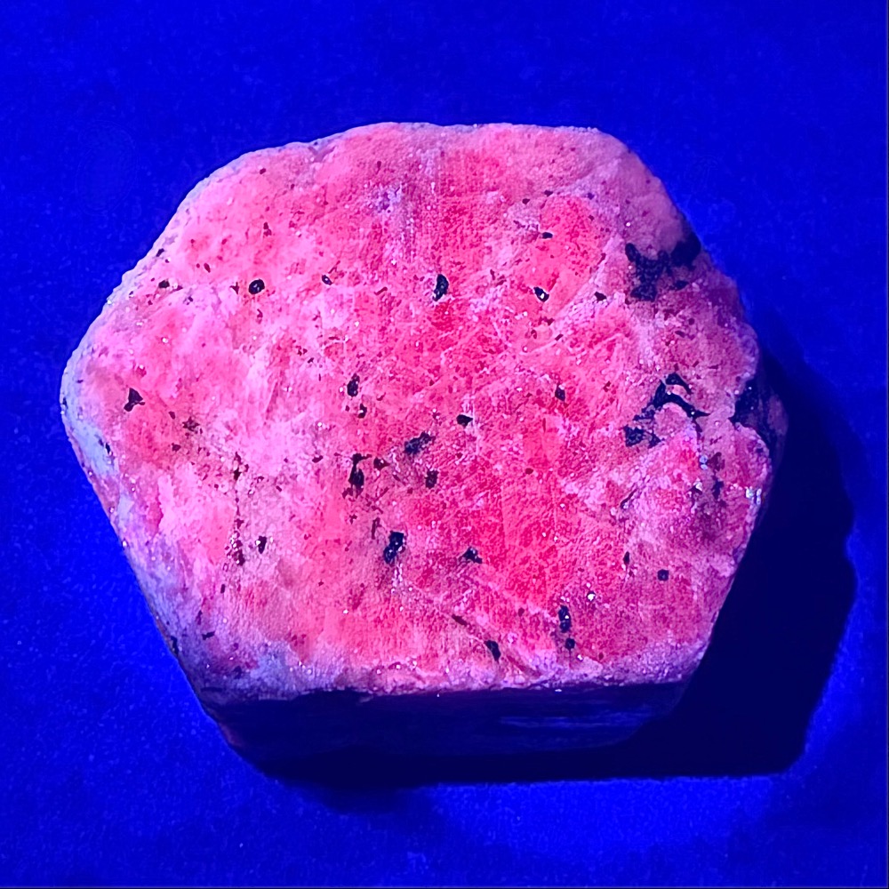 M820 Corundum Ruby